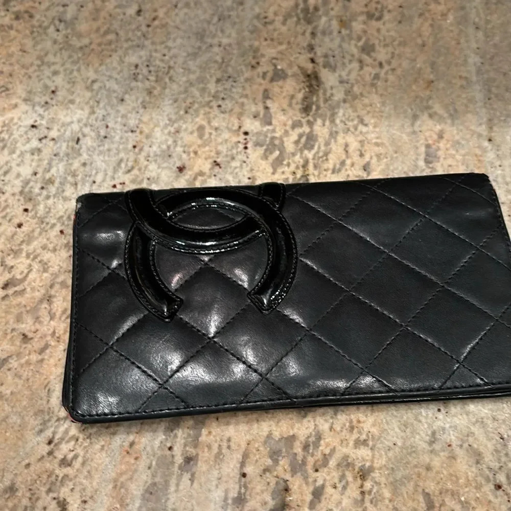 Chanel black long leather wallet with pink leather inside - Picture 2 of 16